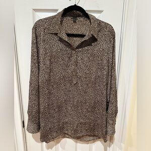 Ann Taylor - Size 12, small leopard print blouse